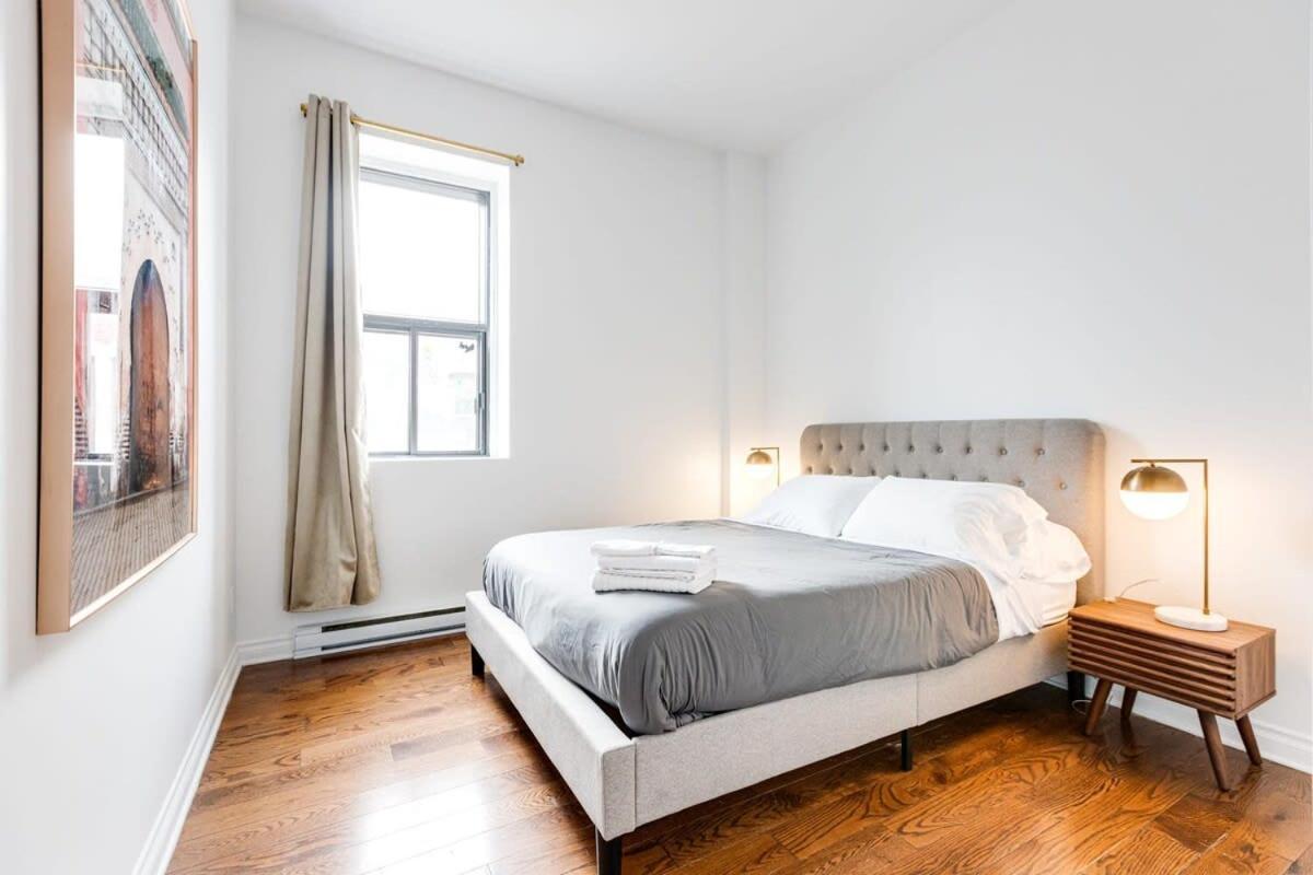 M11 Stylish & Modern 3Br Downtown Mtl Daire Montréal Dış mekan fotoğraf